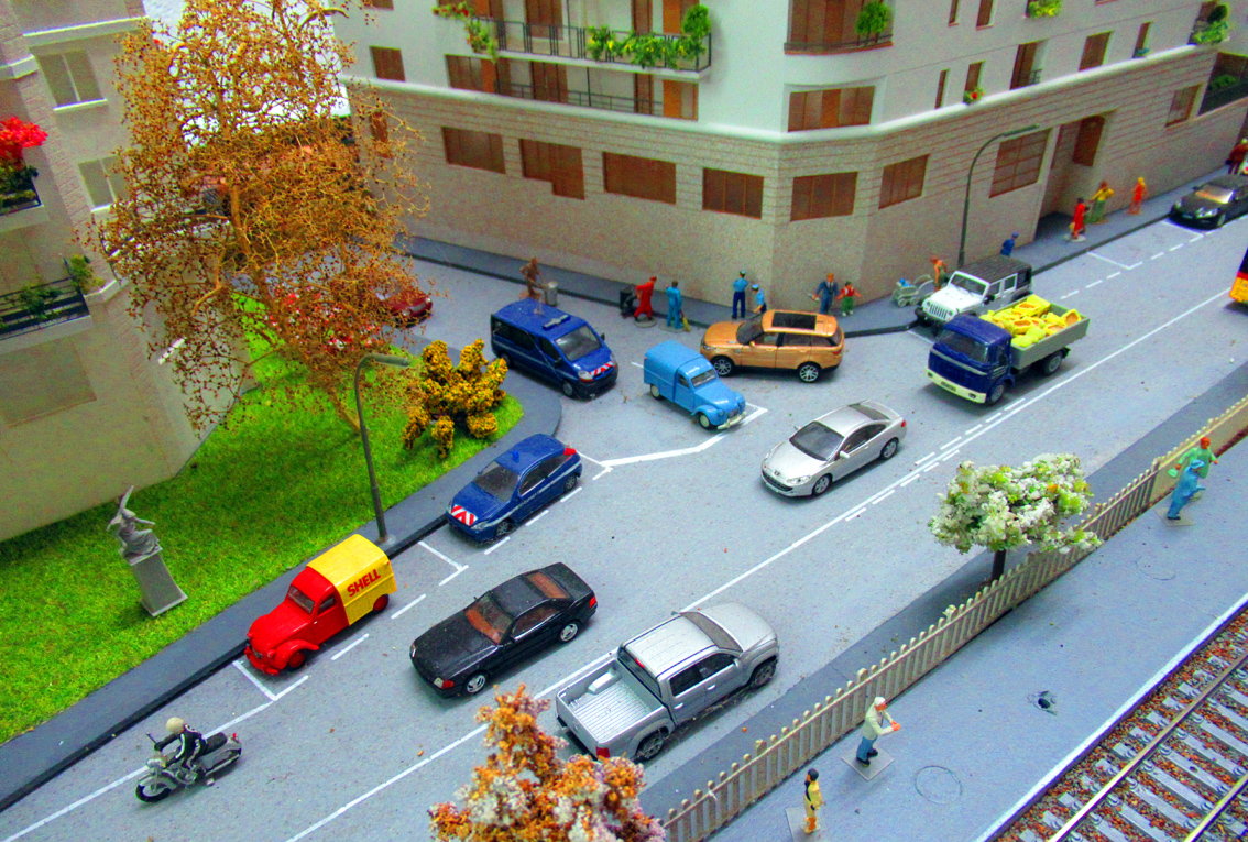 Toujours le centre ville ou il y a beaucoup de circulation.