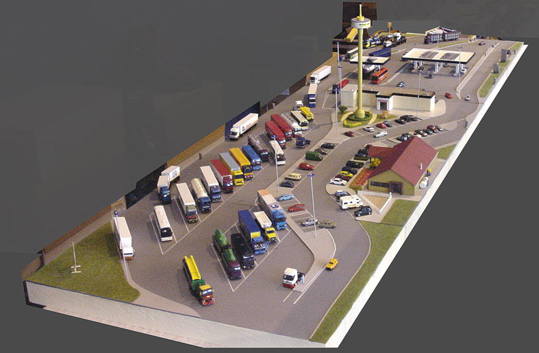 Aire de repos garni La Chapelle en Serval 14 10 01 br.jpg