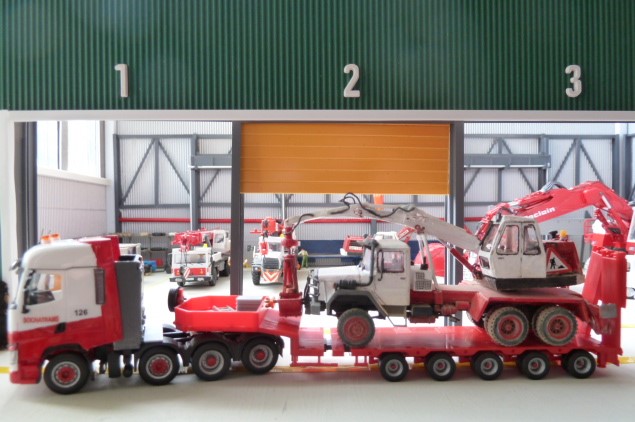 une TY45 sur porteur IVECO , transport par un spécial Renault T