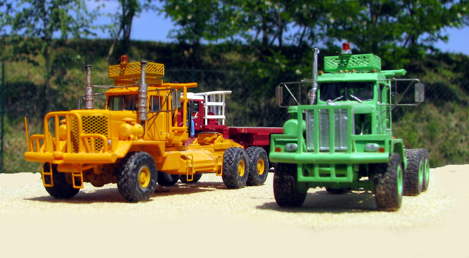 Kenworth c 500 et 953 s.JPG