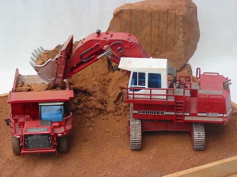 Newman mine A87.jpg