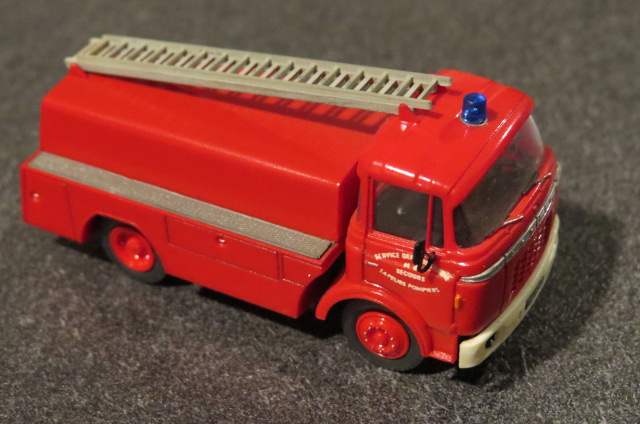 Mon premier pompier au 1/87