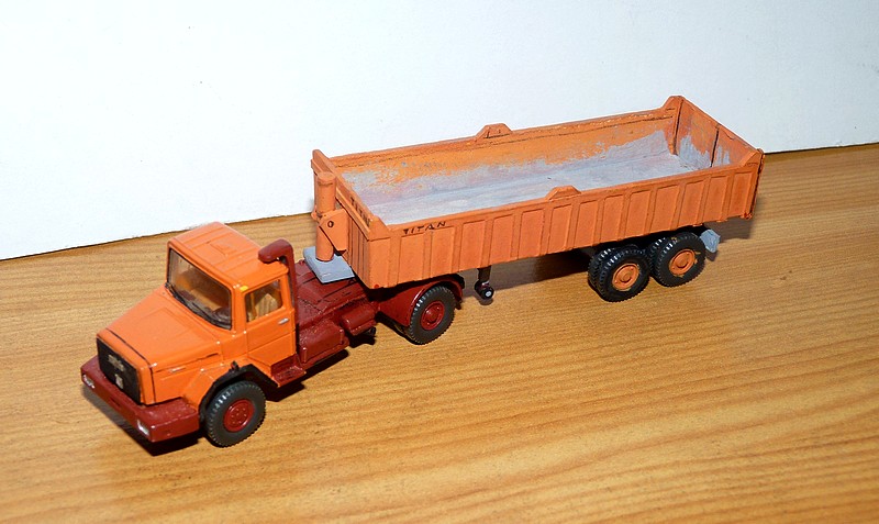 P1120192 (2).JPG
