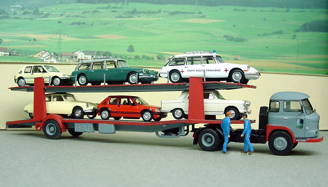 Le Somua JL 20 Porte-autos 18.jpg