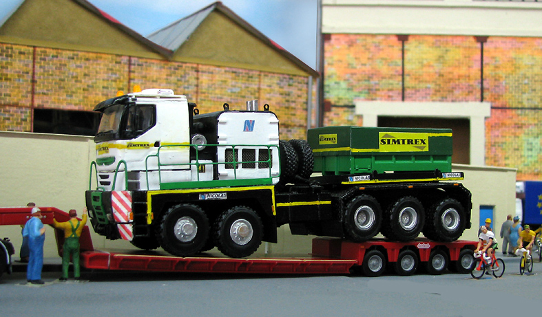 NICOLAS/TRACTOMAS D 100