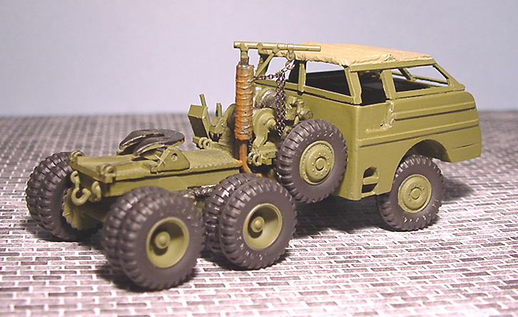 MILITAIRE PACIFIC M26 A1 6X6 1944,ARRIÈRE.JPG