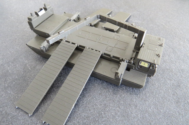 M2 B alligator