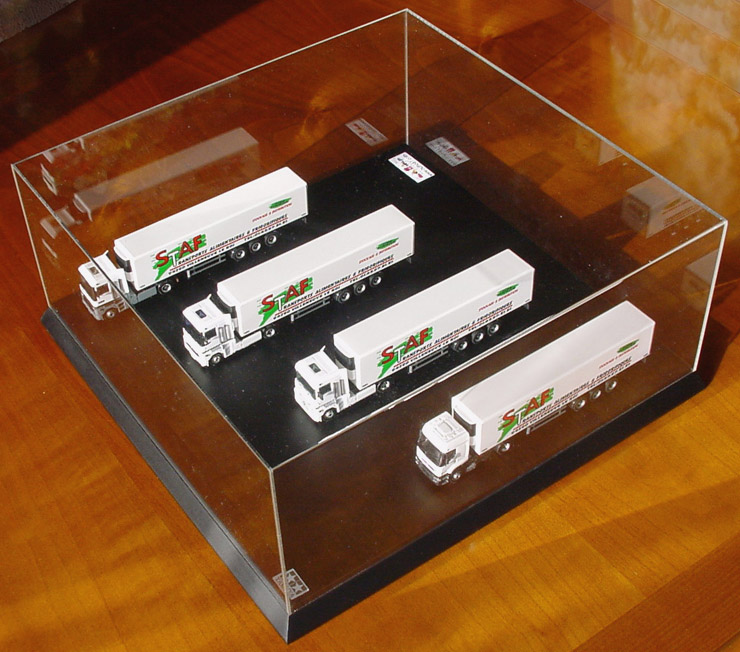 J'ai super détaillé les quatre véhicules