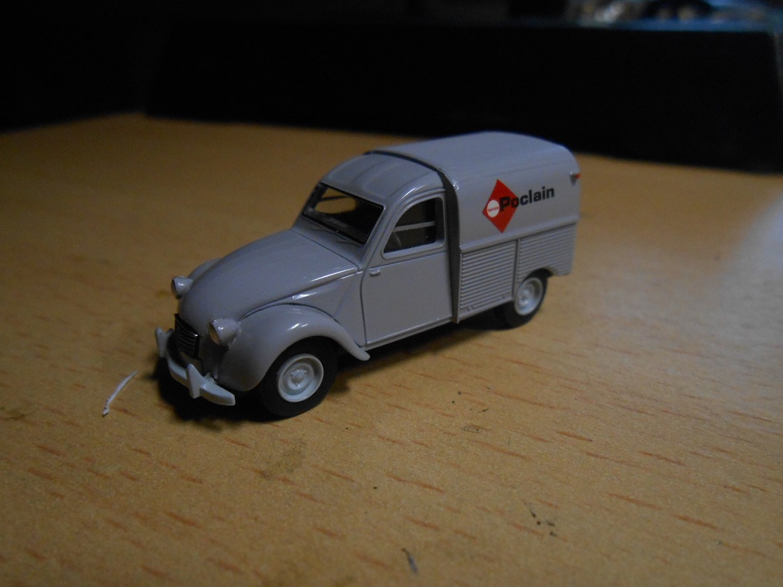 2 CV.JPG