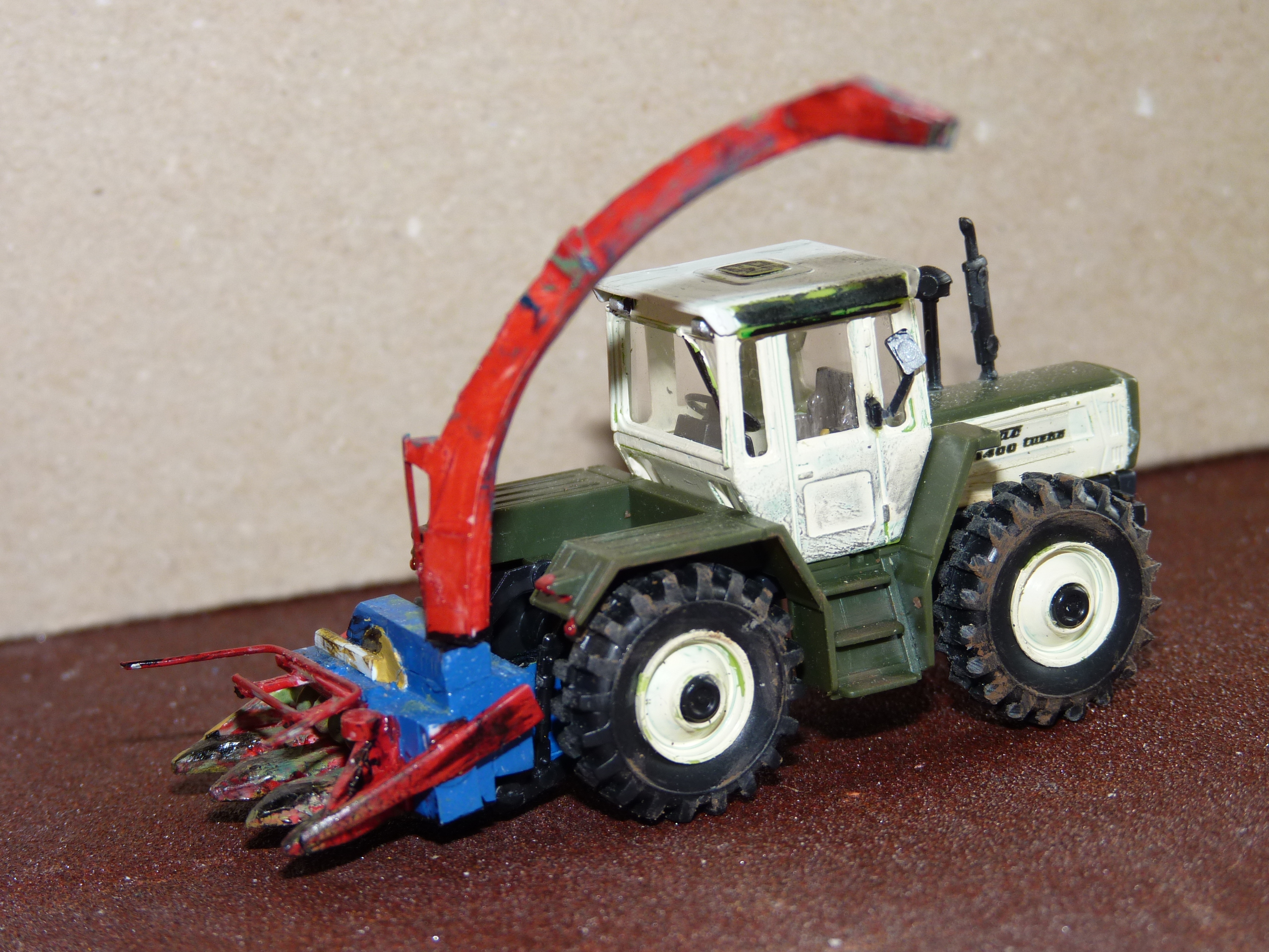 M B Track 1400 (modifié)