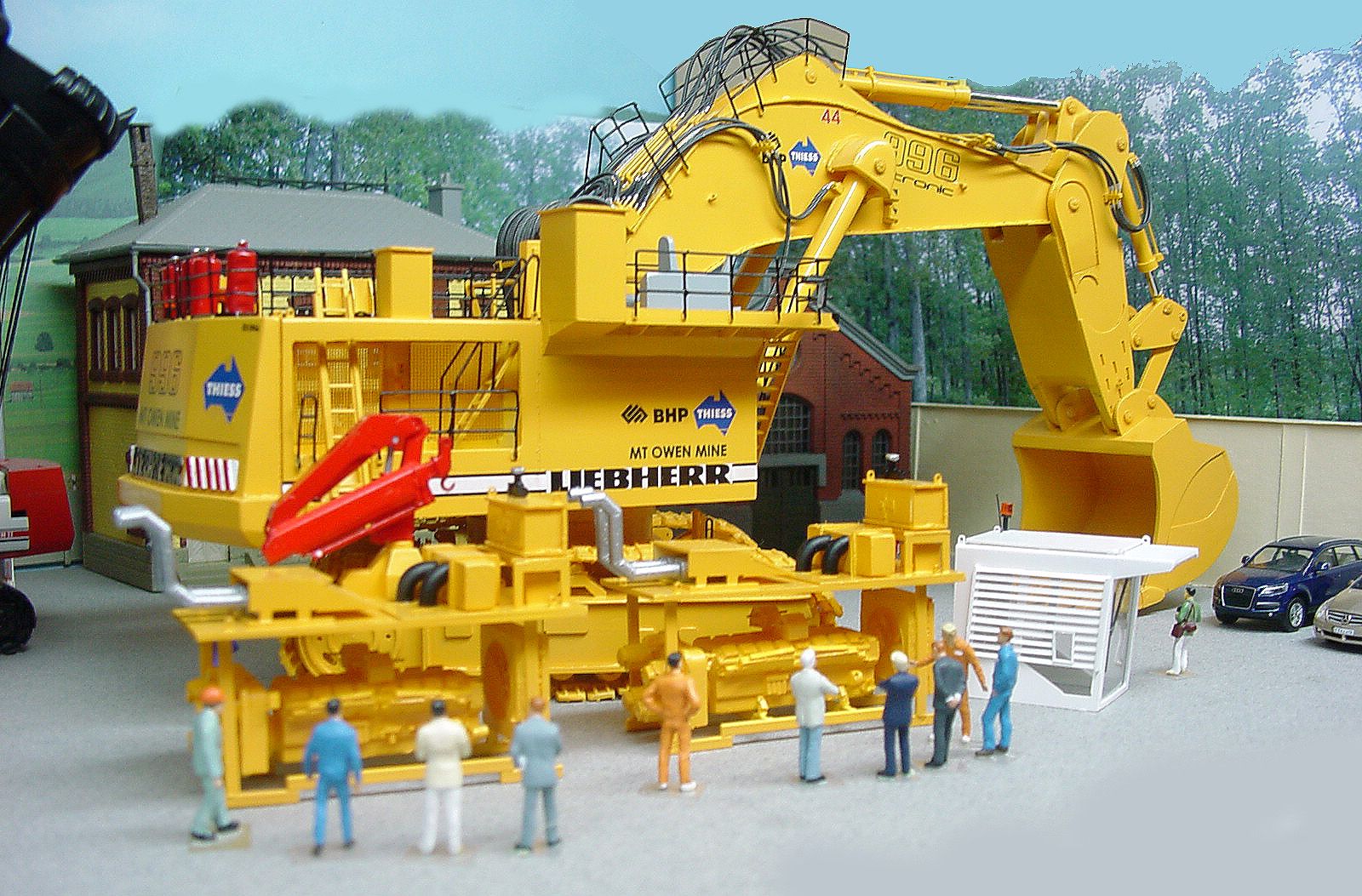 Les moteurs sont dans des racks et peuvent être ôtés de la machine !