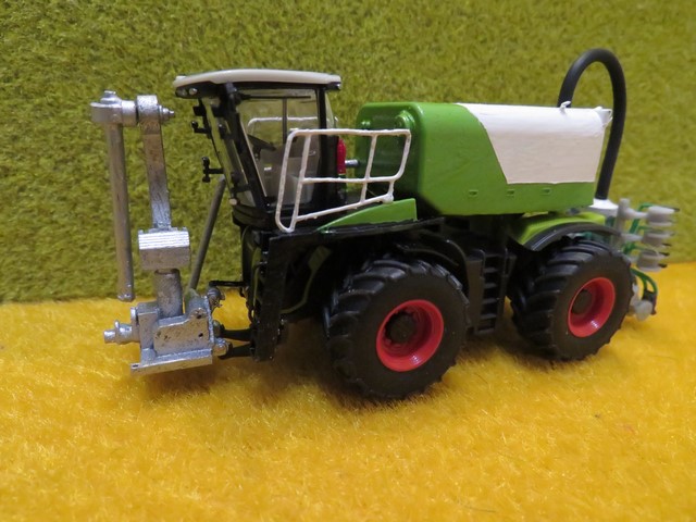 Xérion avec pompe , une cuve et un enfouisseur.JPG