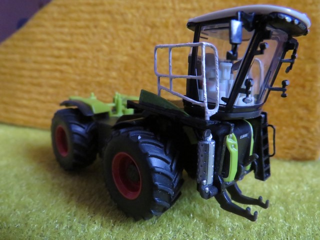 Xérion Saddle Trac..JPG