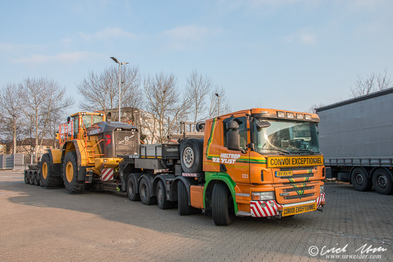 V.D VLIST Volvo 350H 1.jpg