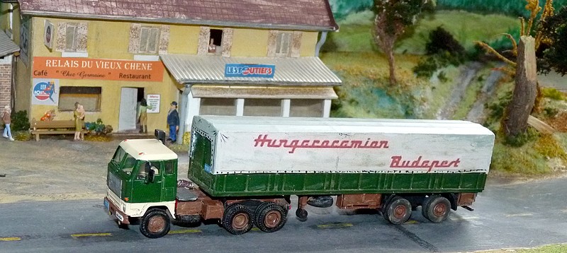 P1130925 (2).JPG