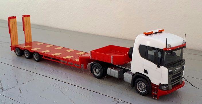 01 SCANIA 4X2 N° 20 (14).jpg