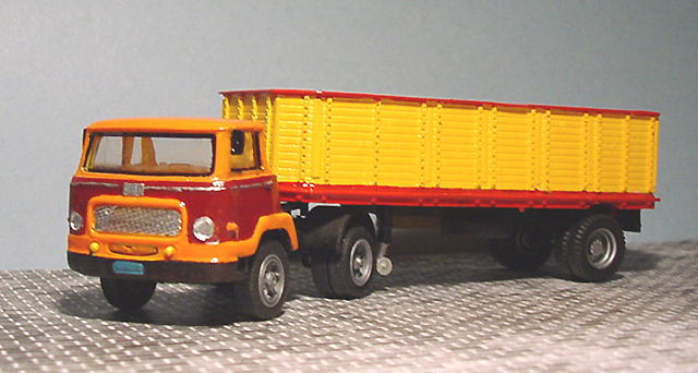 UNIC ESTÉRÈL + SEMI FICHE 75 US PHOTO 3.JPG