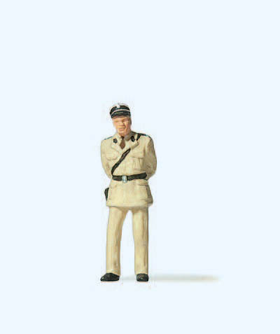 023-29114-H0 - Gendarm. St. Tropez.jpg