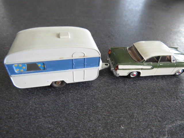 caravane type AVIA