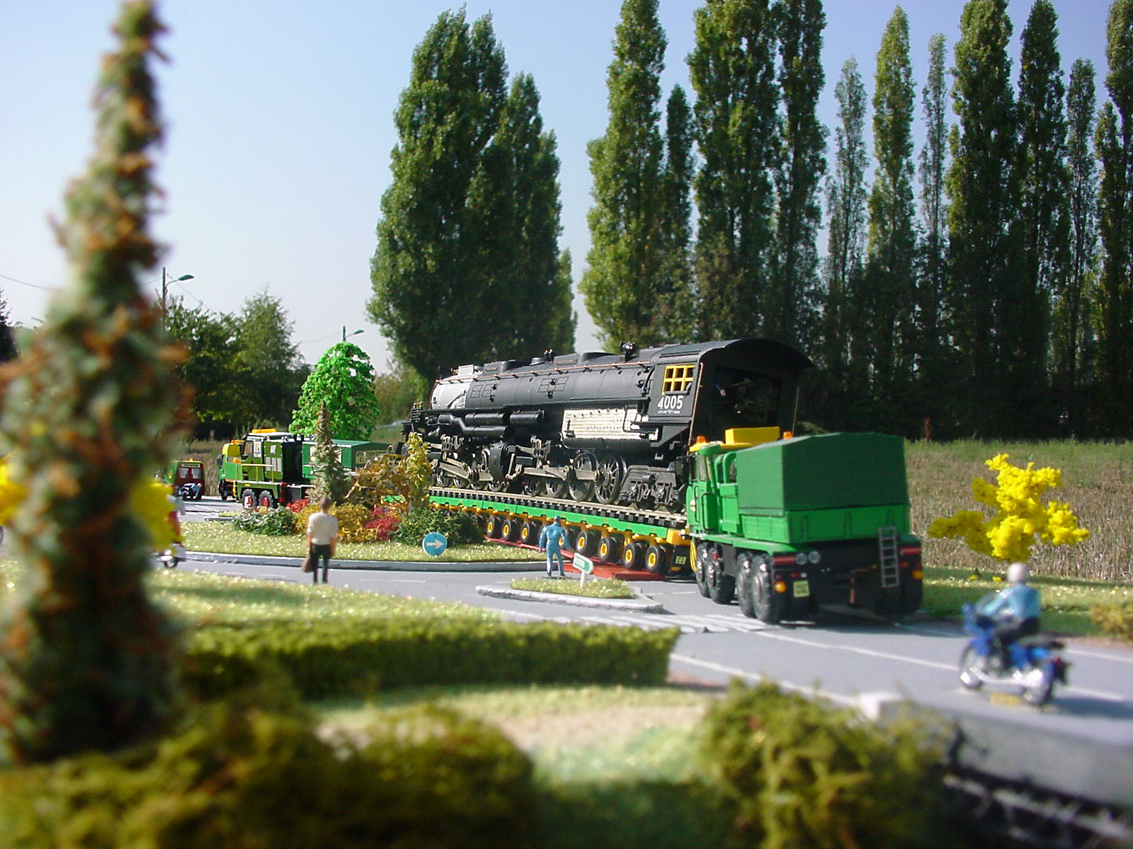 Les ronds-points, calamité pour les convois exceptionnels; Le dévers est au maximum de l'acceptable !