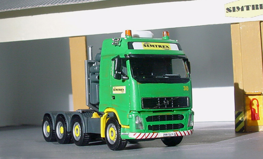 30-VOLVO FH 12 8x4 .jpg