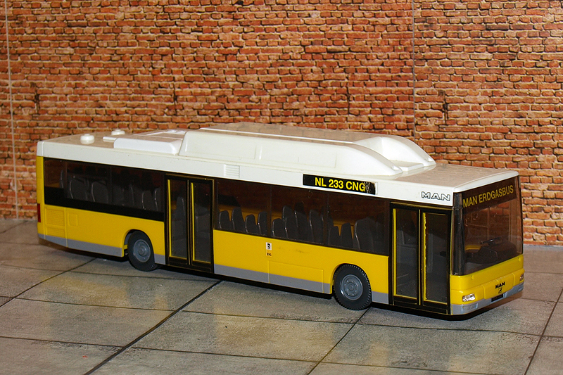 Bus urbain MAN fonctionnant au gaz naturel :)))