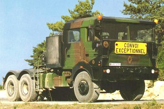 RENAULT-TRM-700-100-T-2.jpg