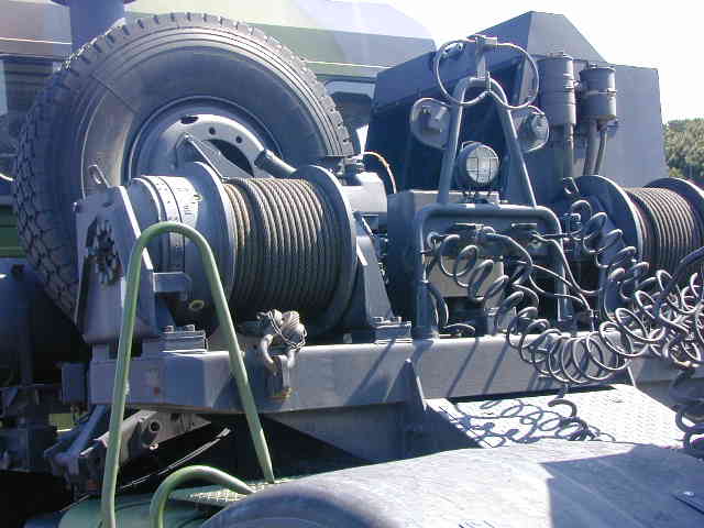trm700_100_cabine_arriere_treuil.jpg