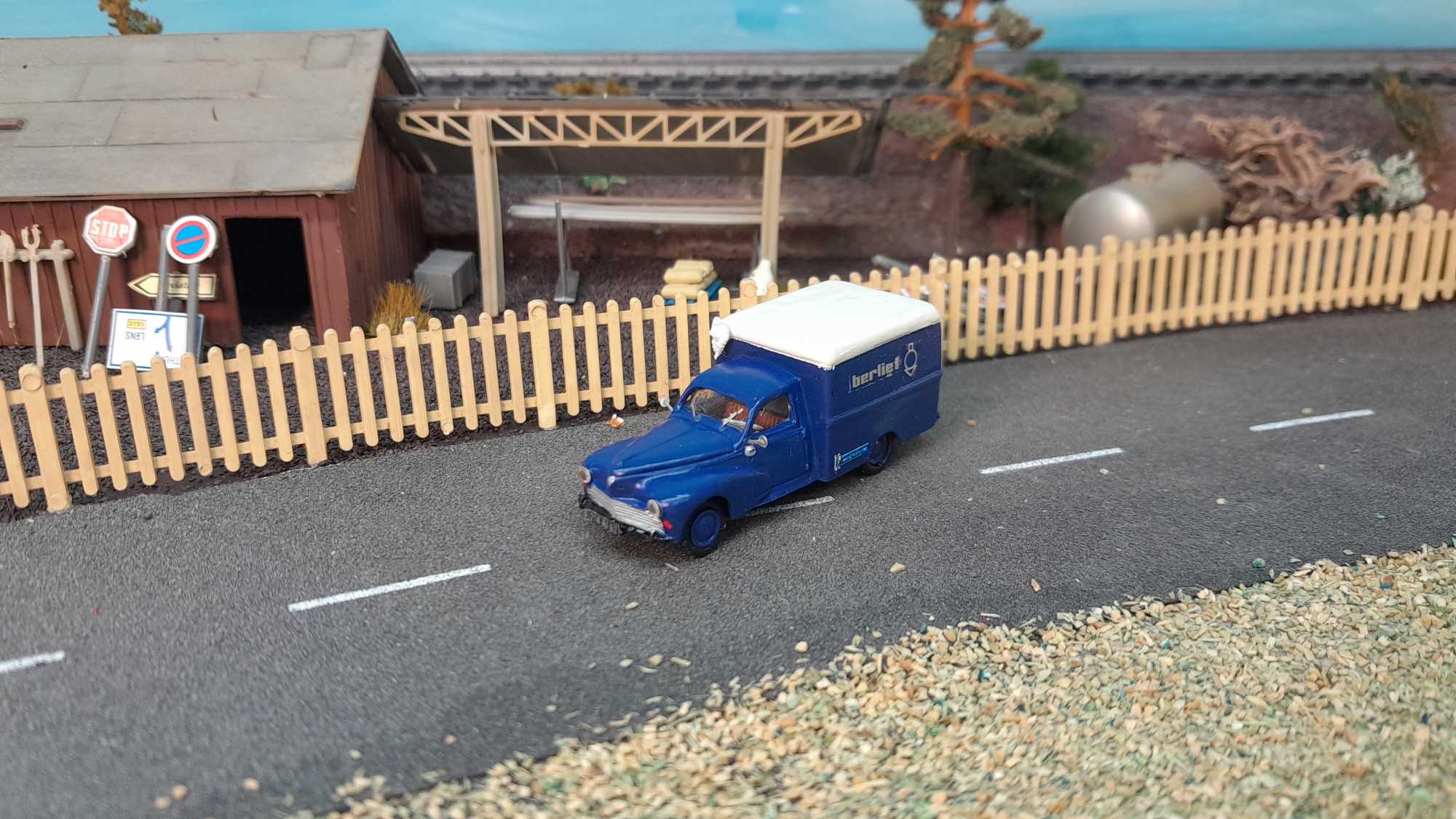203 Berliet.jpg