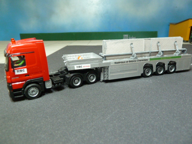 On se place sur l'aire de stockage