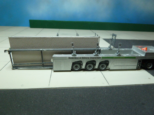 abaissement de la semi et déblocage des vérins