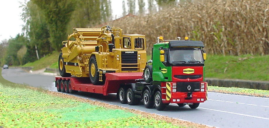 B Chemin de Moisselles trac. TITAN+CAT E663.jpg