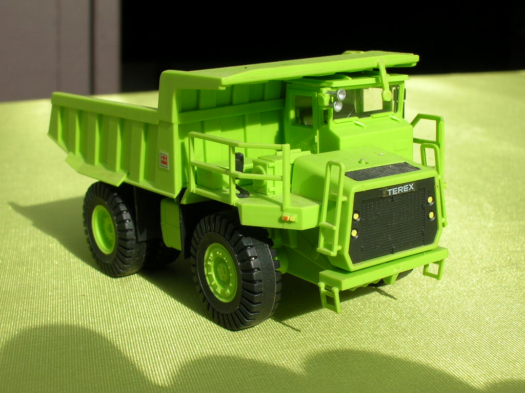 3308 E.jpg