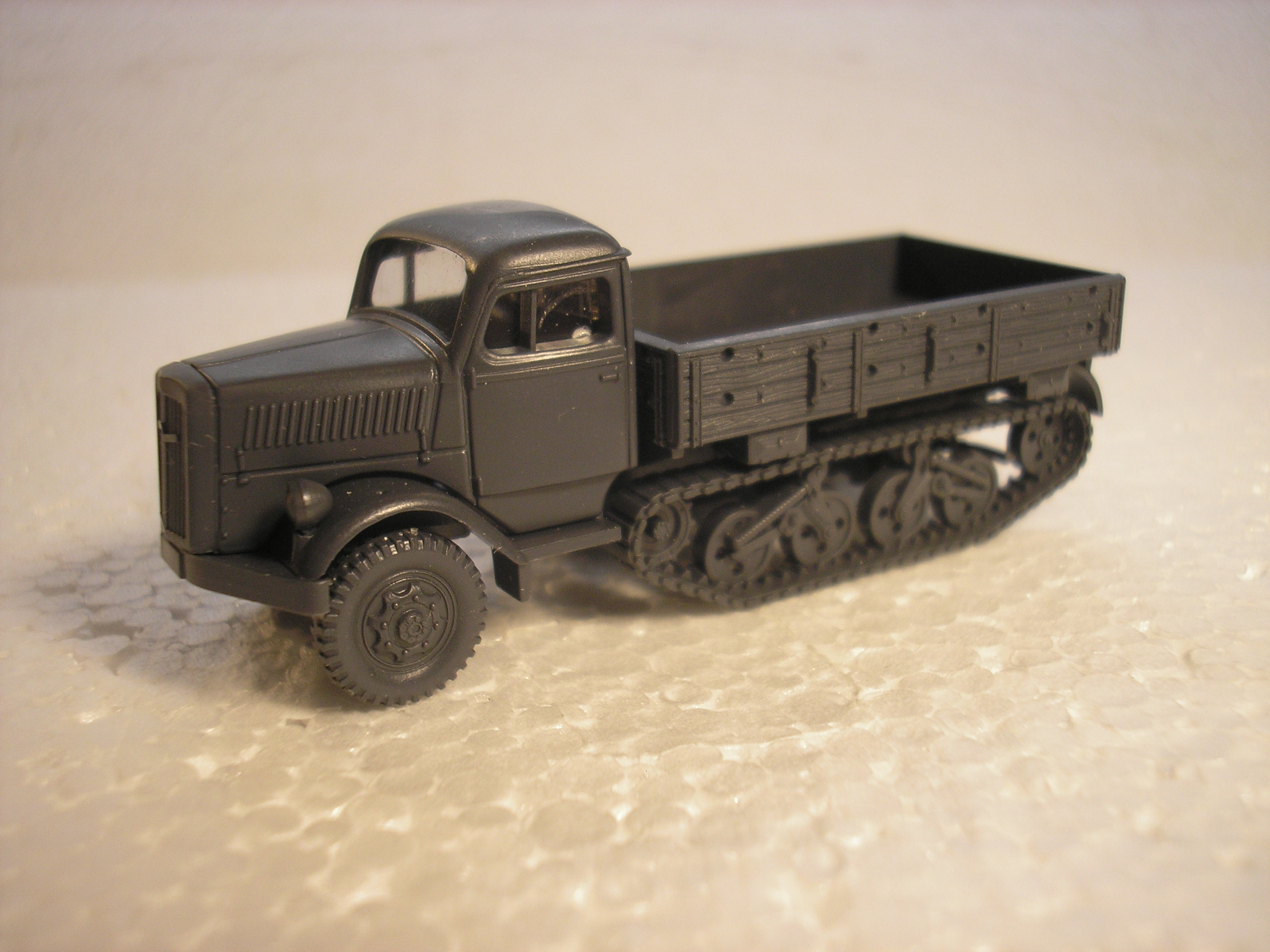 I pulled this one out of the box! ROCO Maultier