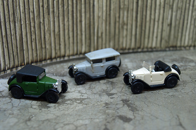 Une famille de BMW Dixi (Brekina)