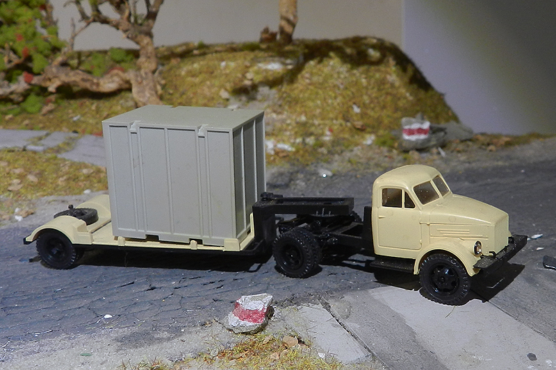 GAZ 51 Tracteur à semi-remorque