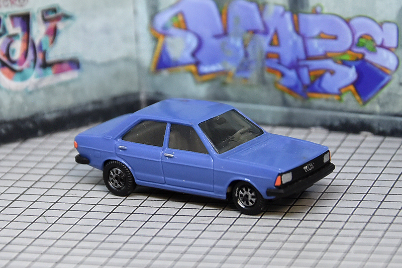 Audi 80