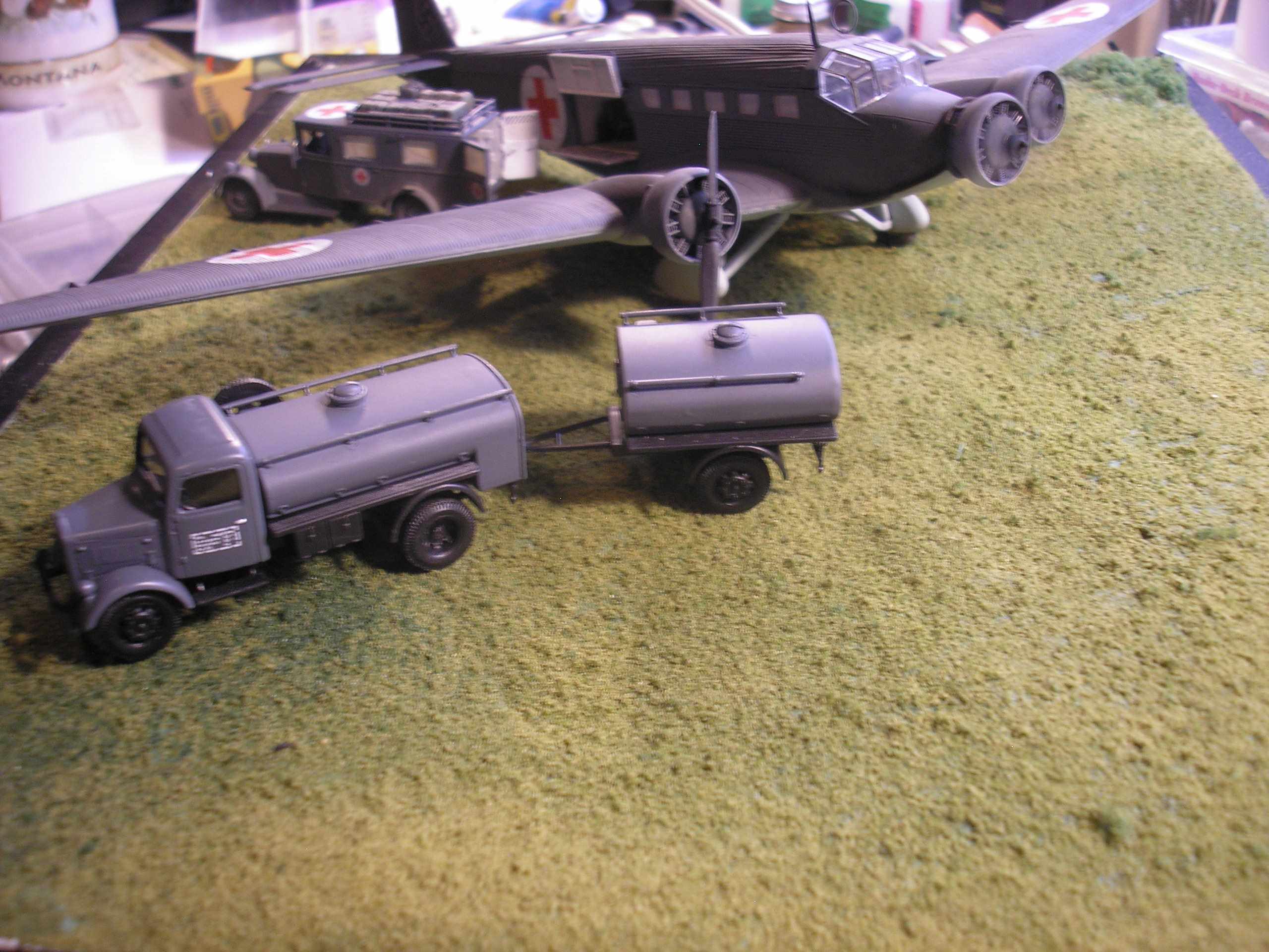 HERPA Minitanks, ROCO 1-87 Junkers JU52M