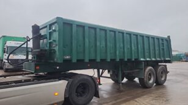 semi-trailer-LAG.jpg
