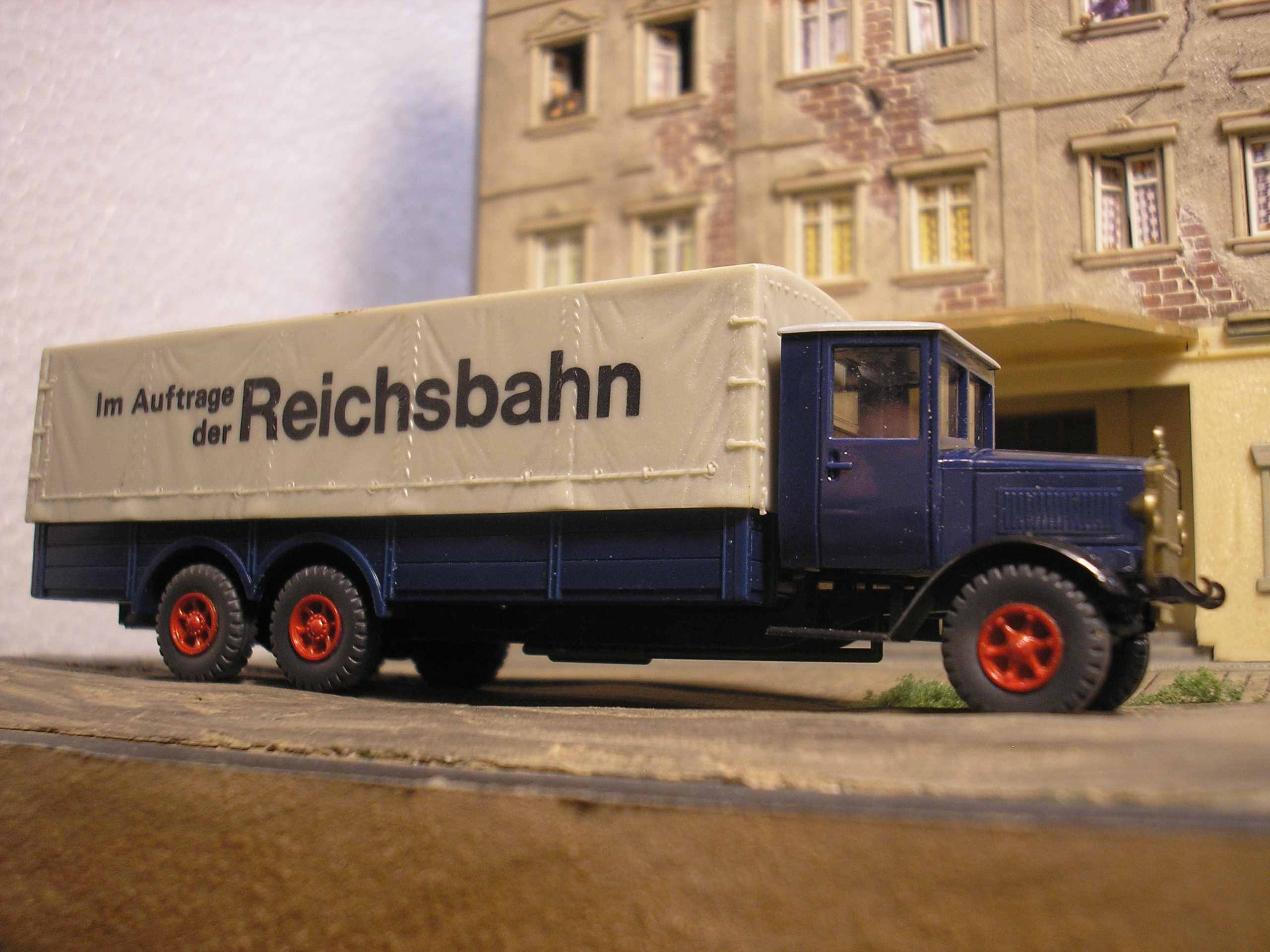 Roskopf  "On behalf of the Reichsbahn"