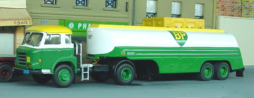 Somua jl 20 1-87 BP.jpg