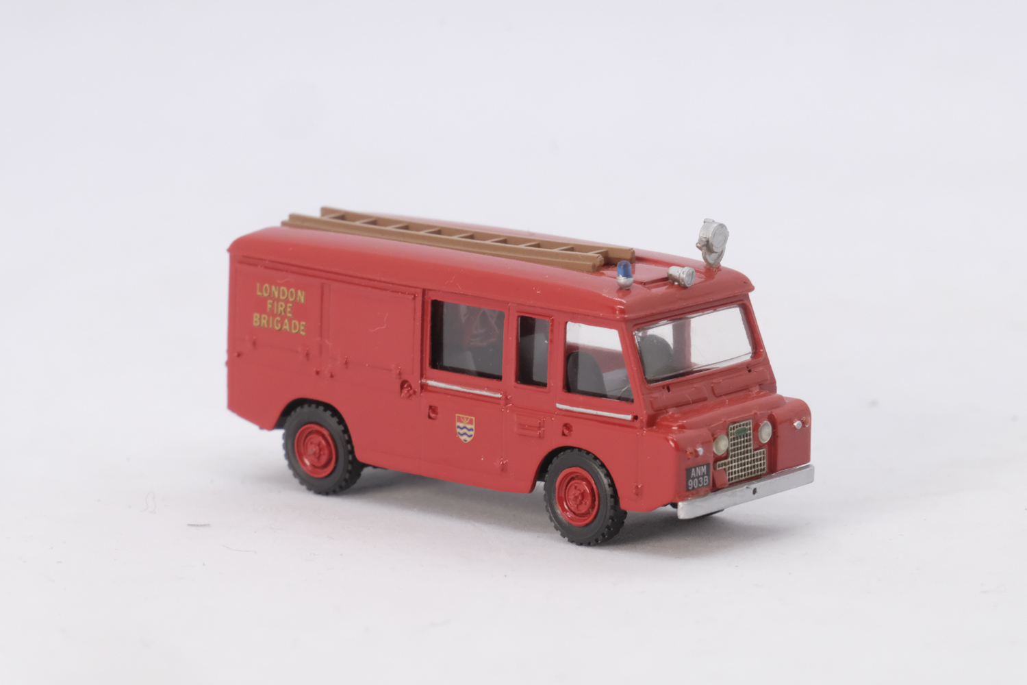 20241209 Autho87-7.jpg