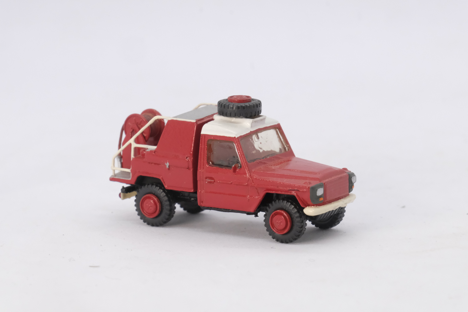 20241209 Autho87-6.jpg