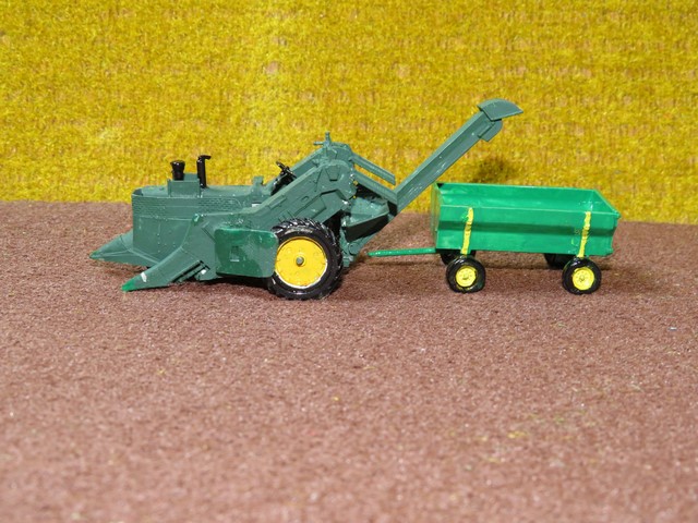 John Deere et sa remorque.JPG