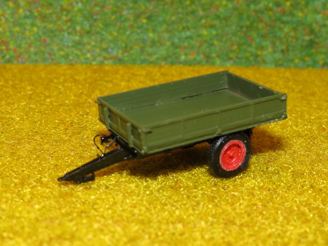 Fortschritt remorque         HTS 30.10                 .JPG