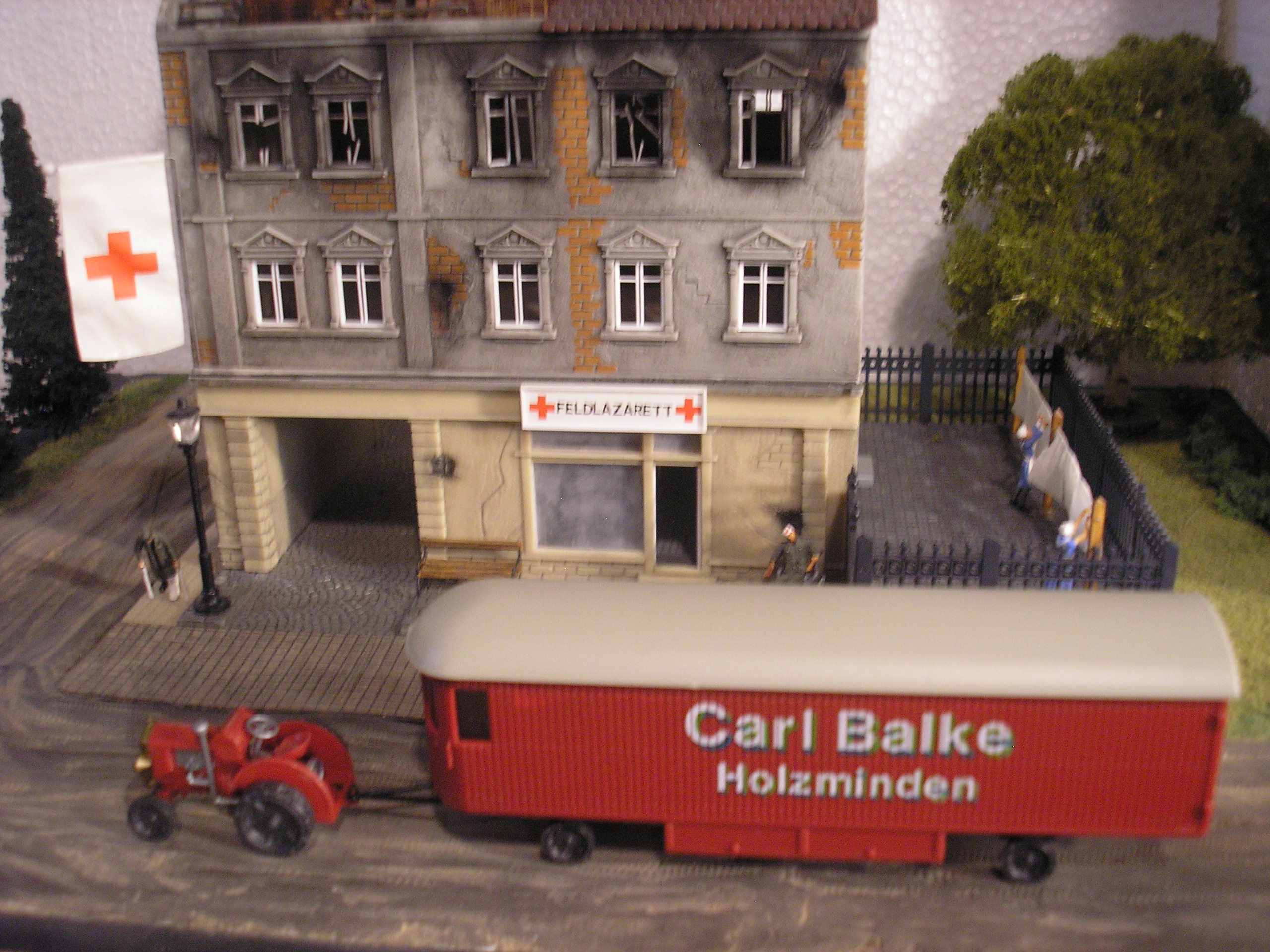 ROSKOPF Hanomag Schlepper + Moving Van