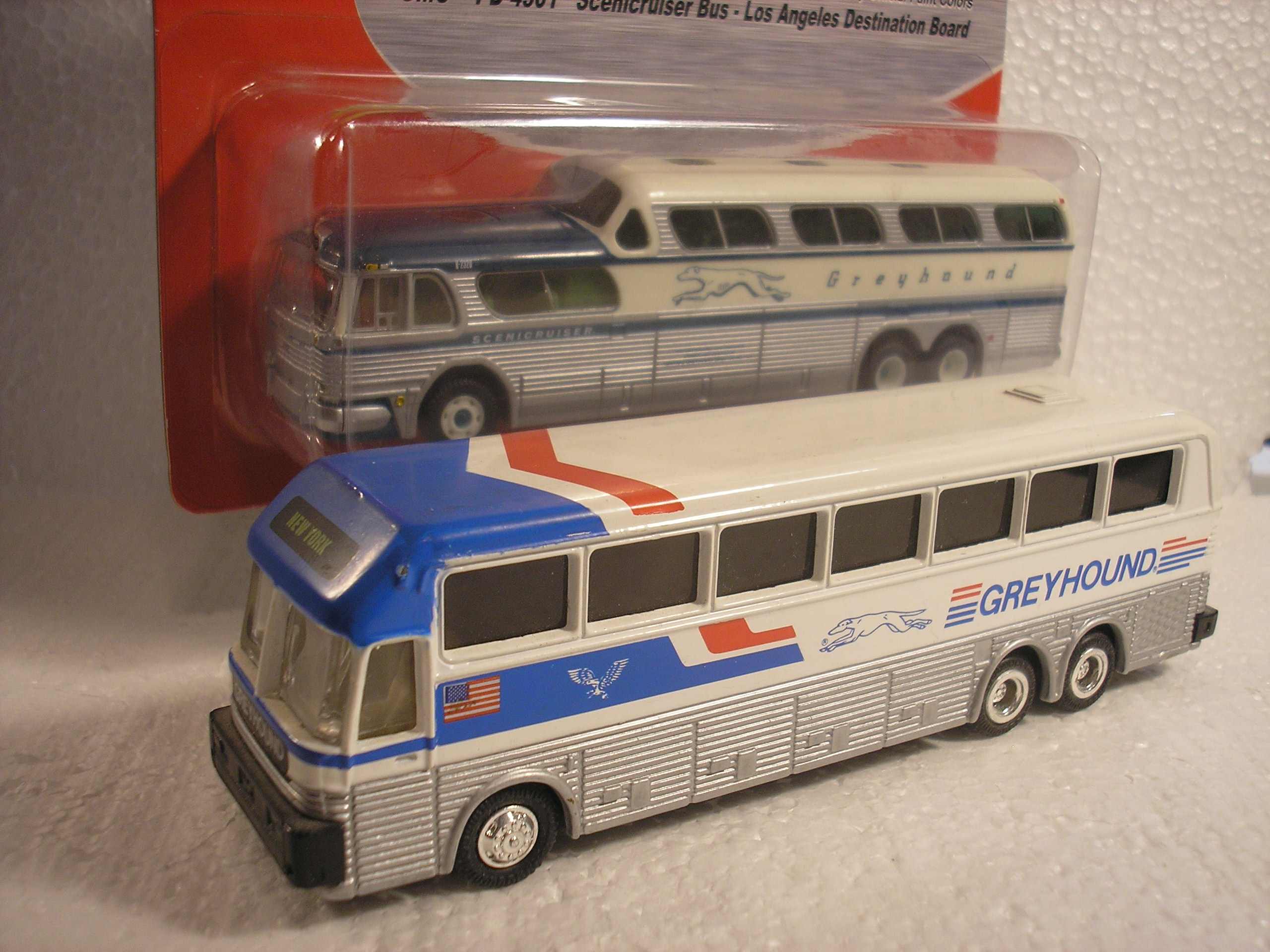Classic Metal Works  1950's vintage Scenicruiser Bus &amp; Road Champs post 1980's American Eagle Coach