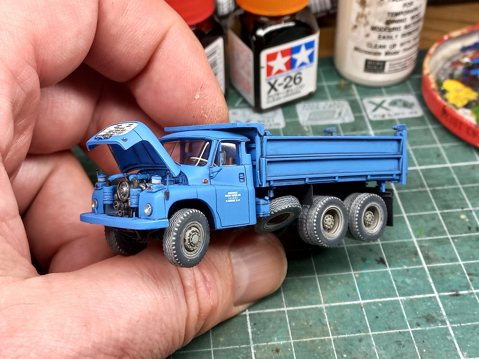 Tatra_148_S3_TF.jpg