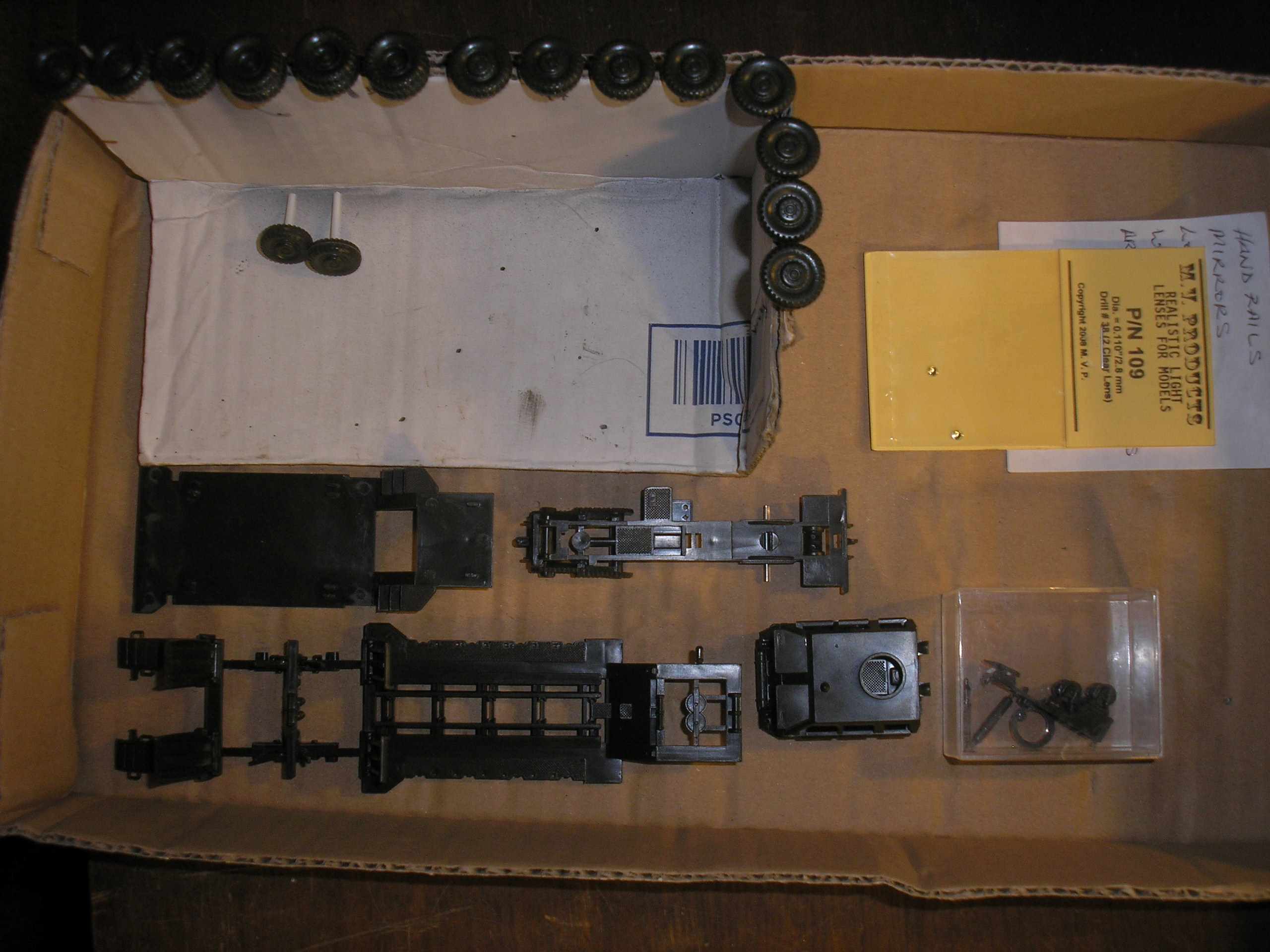 ROCO M26/M13 Tank Transporter