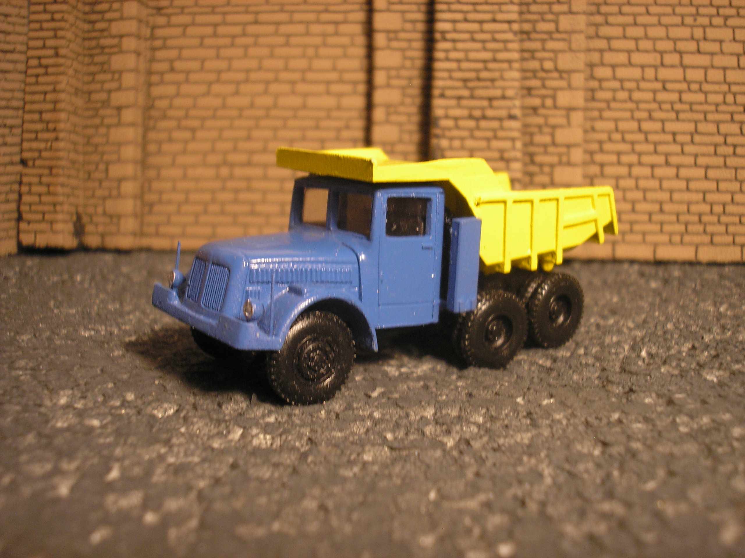 V&V Models  Tatra 147 Dumper